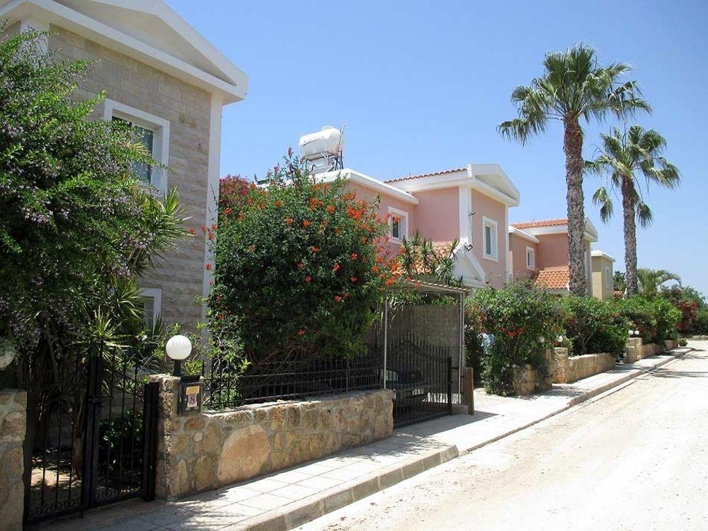 Rododafni Villas Klorakas Exteriér fotografie