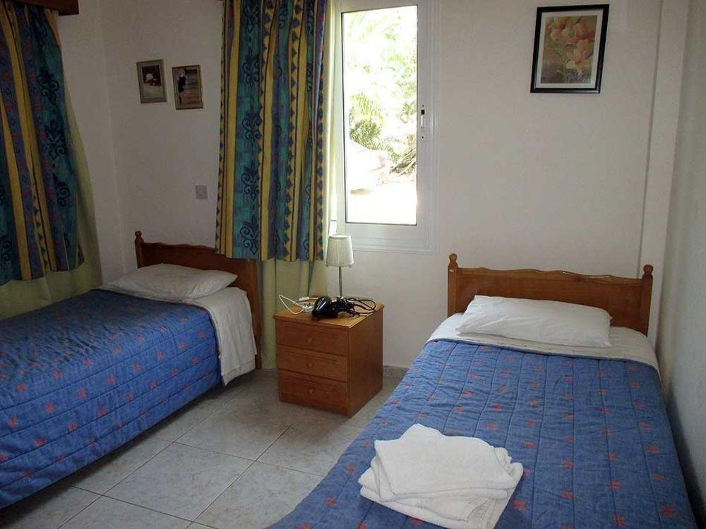 Rododafni Villas Klorakas Exteriér fotografie