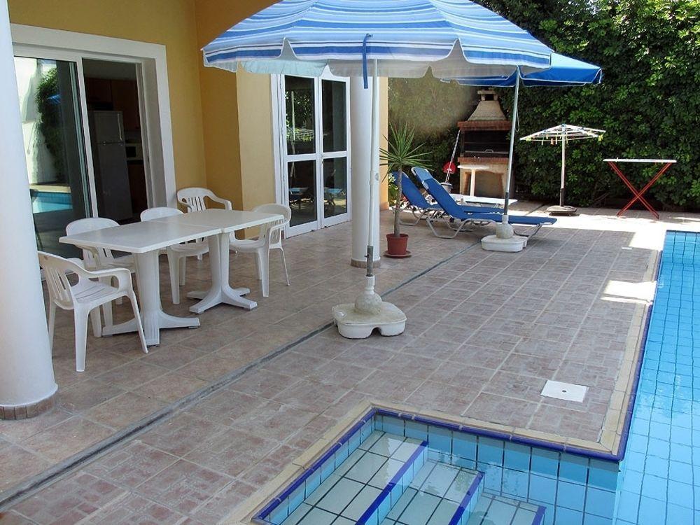 Rododafni Villas Klorakas Exteriér fotografie